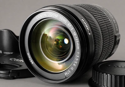 Objectif zoom téléobjectif Canon EF-S 18-135mm F3.5-5.6 IS STM 【NEAR MINT】... - Photo 1/4