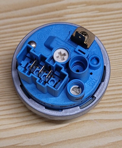 Interrupteur / Bouton D'origine Miele – Réf. 1488312 (P7) – Occasion