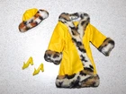 Barbie:  VINTAGE Complete GREAT COAT Outfit!