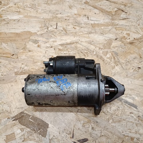 BMW E28 E30 Motor Starter Anlasser Bosch 1005821086