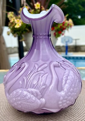 Fenton**LAVENDER OVERLAY CASED SWAN CATTAIL VASE***95th Anniversary Piece...2000