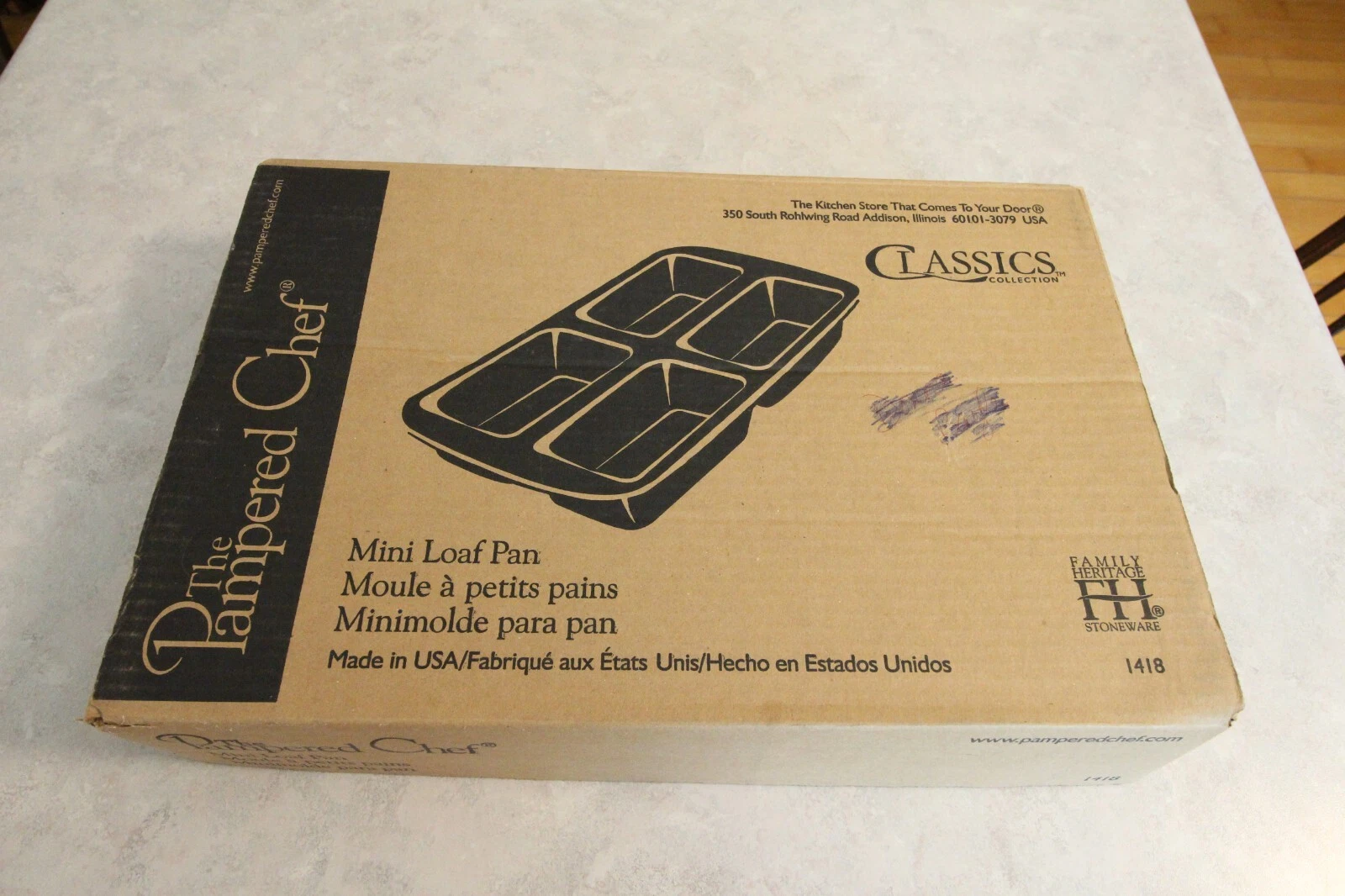4 Mini Loaf Pan Pampered Chef Stoneware Family Heritage Classics Collection