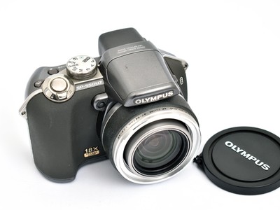 Fotocamera Digitale Bridge Super-Zoom Olympus SP-550UZ 18X (Gar