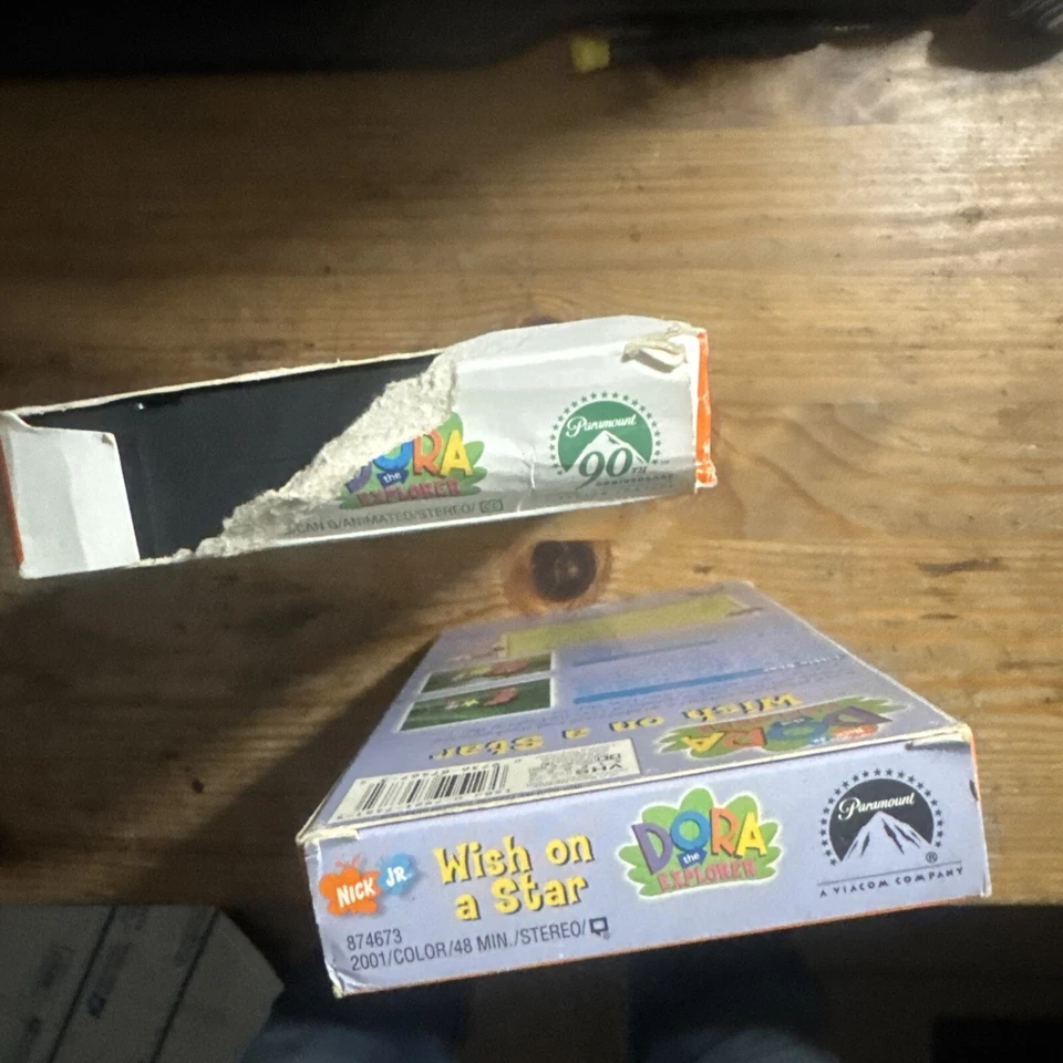 Dora The Explorer VHS Tape Set Of 2 From 2001-02 Used Condition - Image 4 of 4