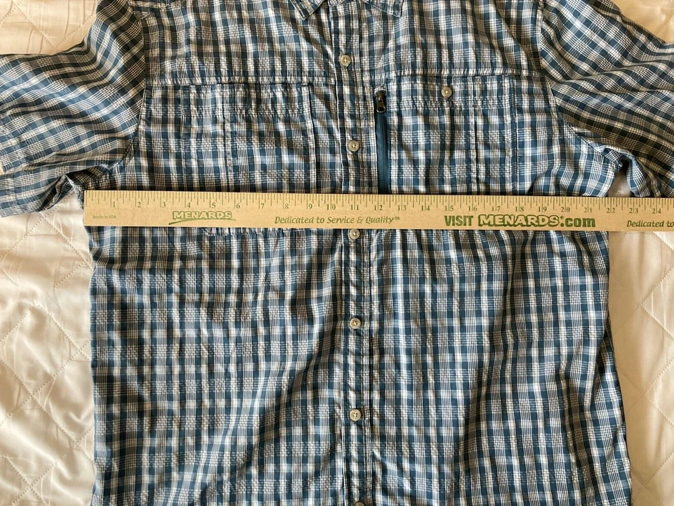 LL Bean Shirt Men's Large Regular Blue Cool Weave Vented Button-Up Short Sleeve - Image 4 of 4
