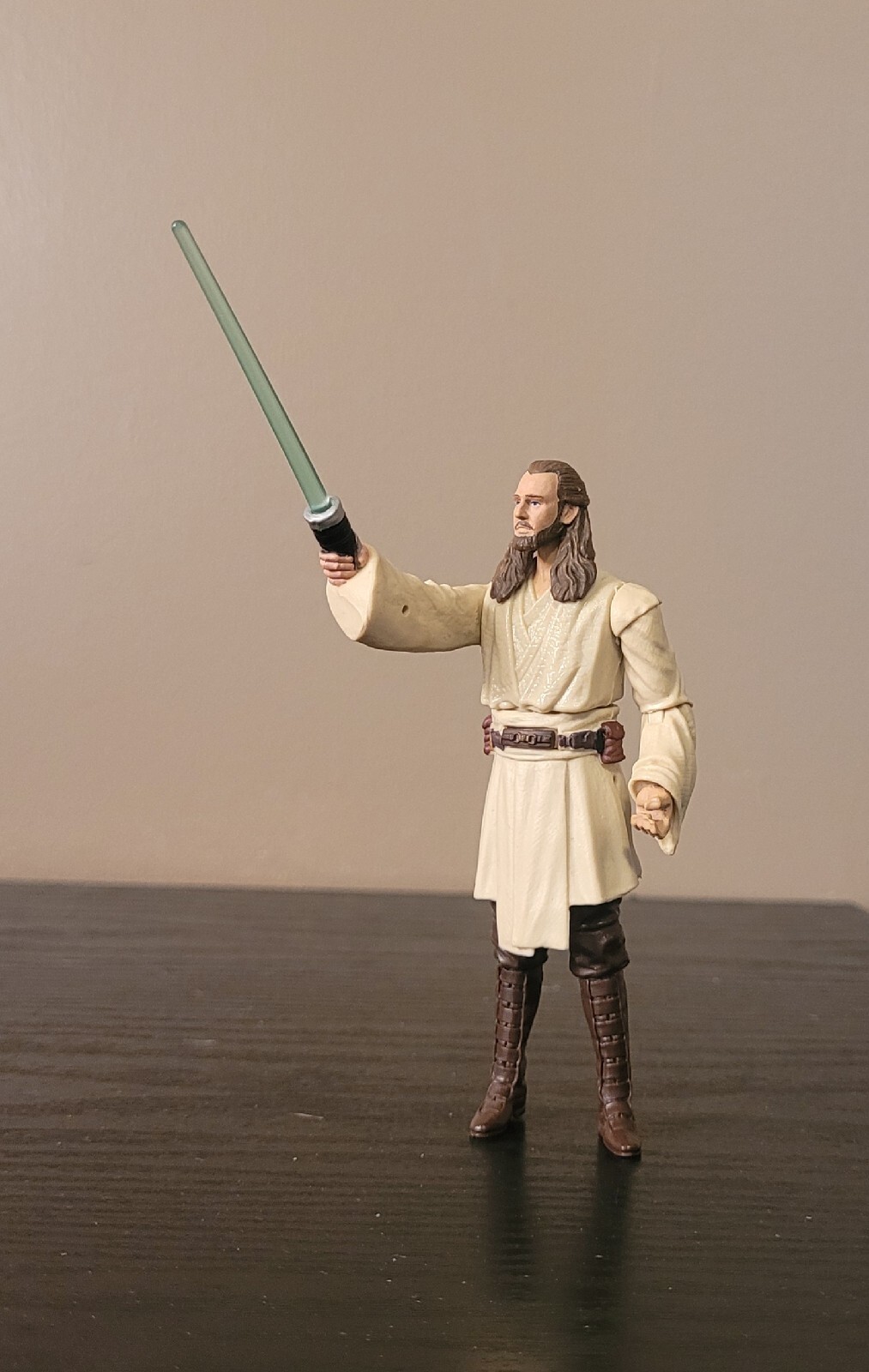 Star Wars Movie Heroes Qui-Gon Jinn Light-Up Lightsaber Action Figure