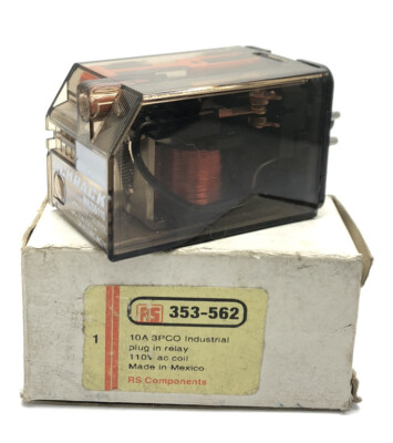 Schrack MR206110 110 V AC SPULE 10 AMP 3PCO Industrie 8-poliges Steckerrelais 3PCO