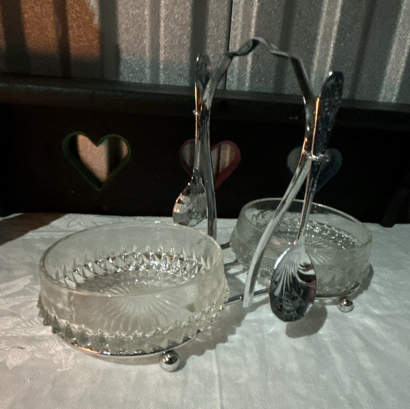 Set of 2 Glass Salt condiment Cellars w/ Silver Spoons & Metal Stand
