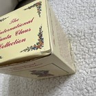 The International Santa Claus Collection Figurine Germany Weihnachtsmann & Box — photo 6