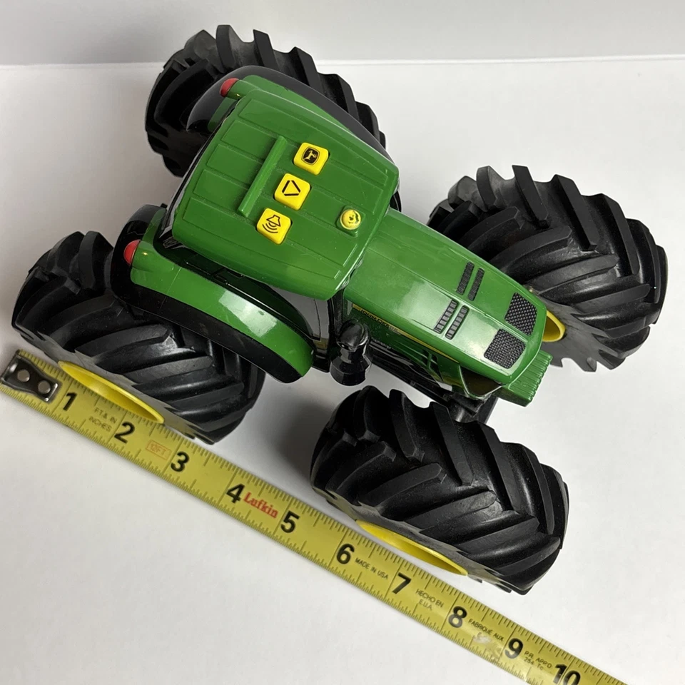 John Deere 2011 Monster Treads Tractor.   - Image 4 of 4
