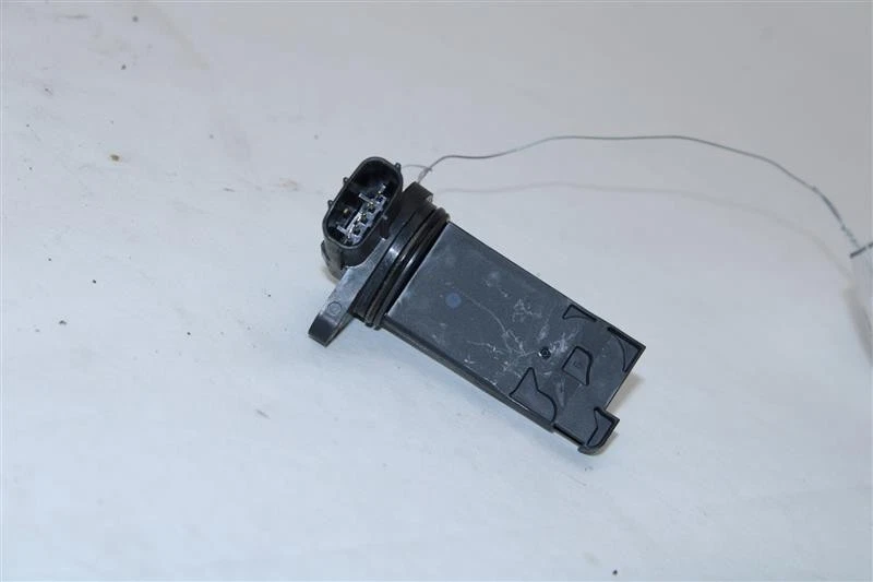 Used Fuel Injection Air Flow Meter fits: 2015 Mitsubishi Outlander  Grade A Foto 2 de 4
