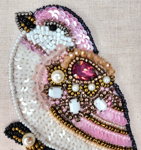 Jeweled Bird Pink Storage Box Pearl's Sequins Seed Beads Rhinestones - Picture 3 of 9