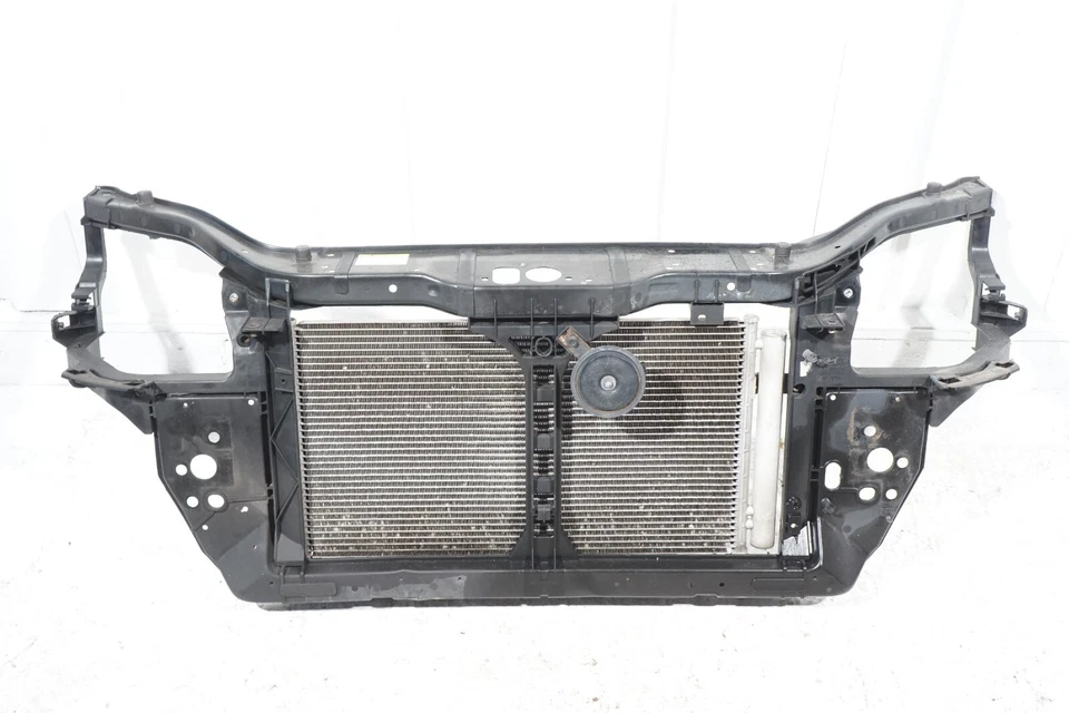 HYUNDAI ACCENT 2009-2011 1,6 L Htch soporte radiador delantero refuerzo OEM Foto 2 de 4