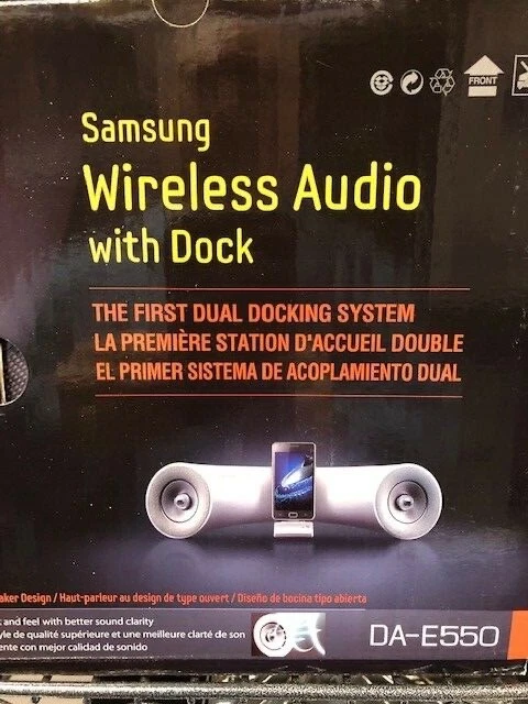 Samsung DA-E550 Doble Base para Apple 30-PIN/Android BT Totalmente Nuevo PARECE RARO GENIAL Foto 3 de 4