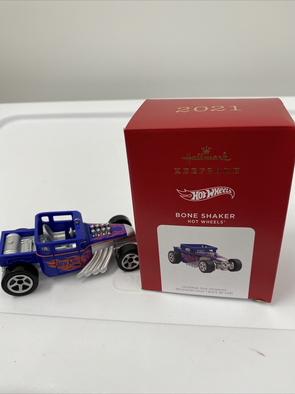 2021 Hallmark BONE SHAKER Hot Wheels Car Skull Grills Keepsake Ornament 1.75"