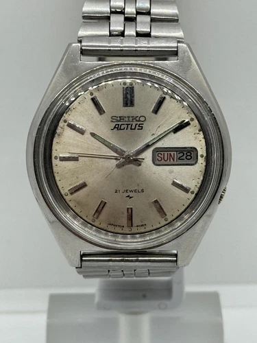Seiko Actus 7019-8010 Automatic Vintage Rare Wrist Watch Japan 21 Jewels Day/Dat