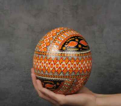 Huge exclusive Easter egg made from an ostrich egg Handmade Easter eggs .4
