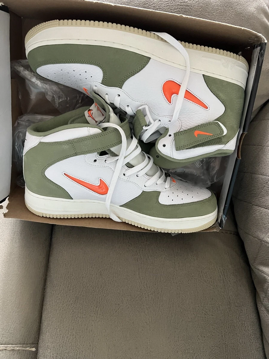 Air Force 1 Mid 'Olive Green and Total Orange' (DQ3505-100