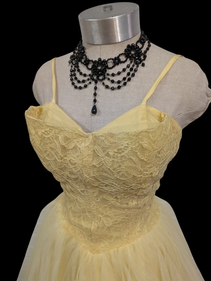 Vtg 50s Prom Dress XXS Yellow Lace Tulle Shelf Bust Strappy Long Floor Length - Image 4 of 4