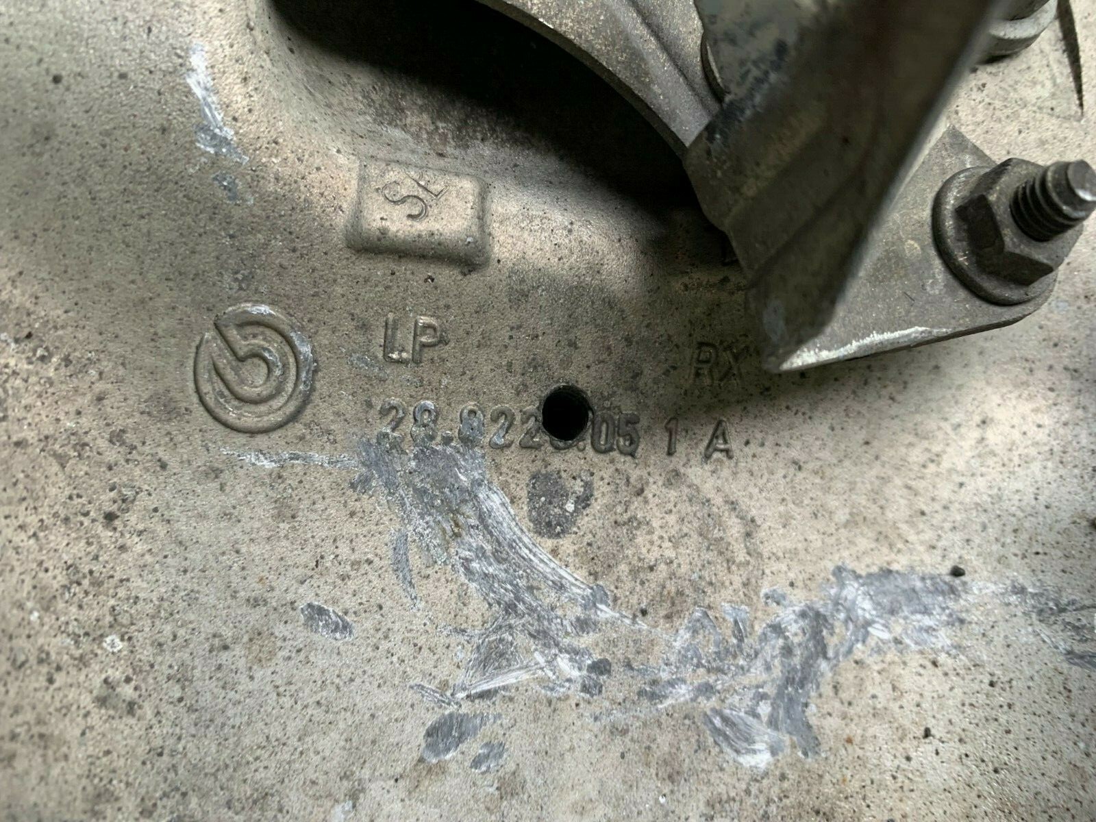 MASERATI QUATTROPORTE M139 OEM 03-07 FRONT LEFT SIDE SPINDLE KNUCKLE HUB