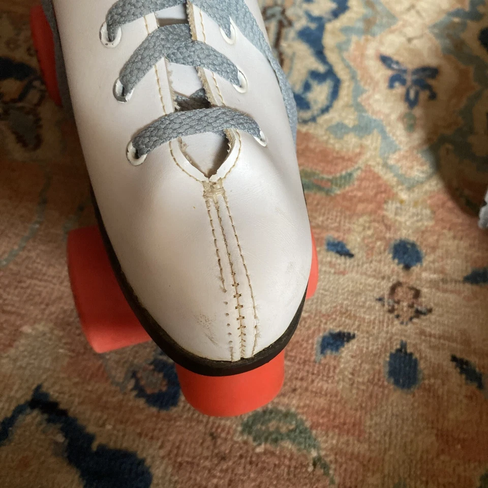 Labeda Patines Mujer’s Talla 7 Blanco Rojo Ruedas Foto 3 de 4