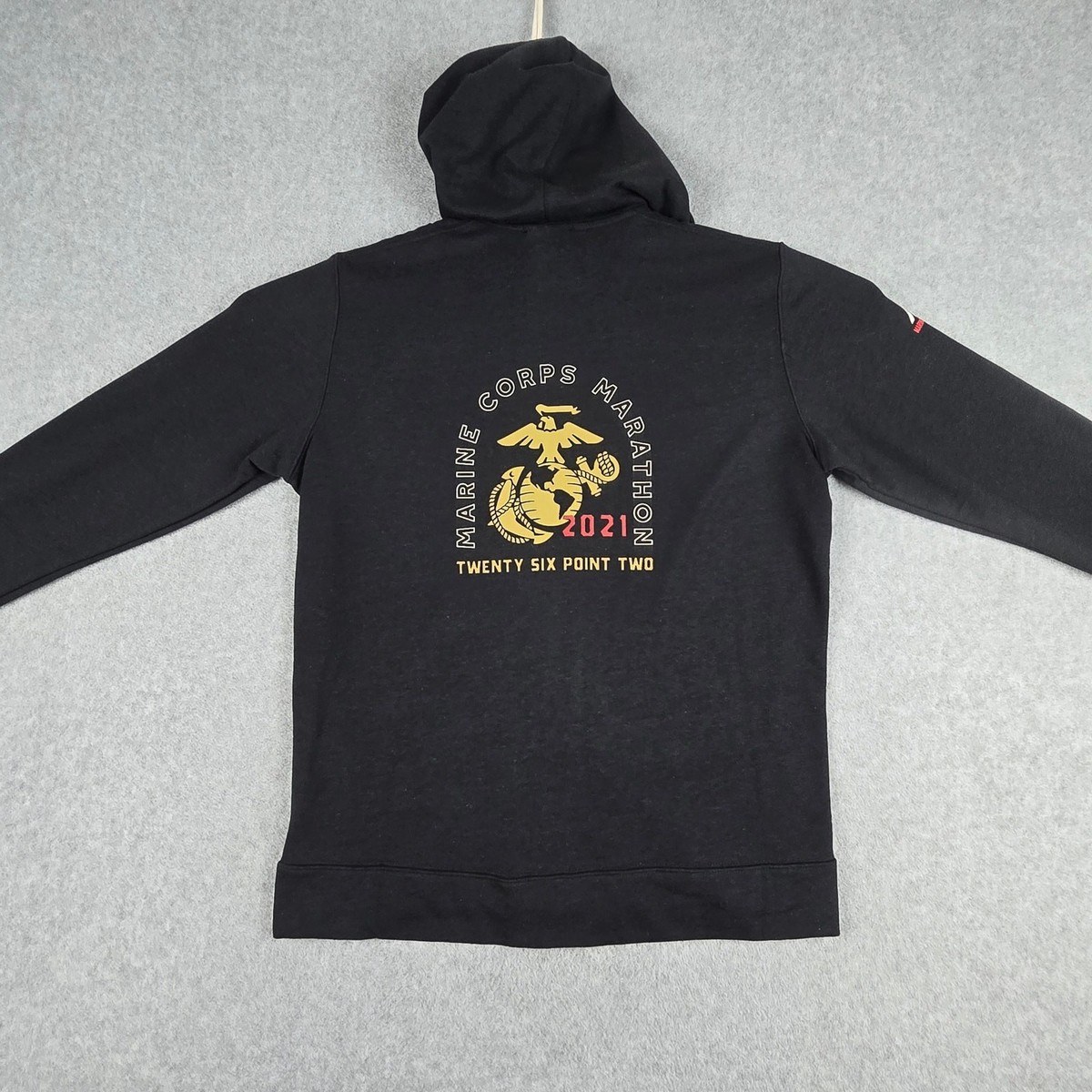 NWT Brooks Medium Heather Black Full Zip Hoodie Marine Corps 2021