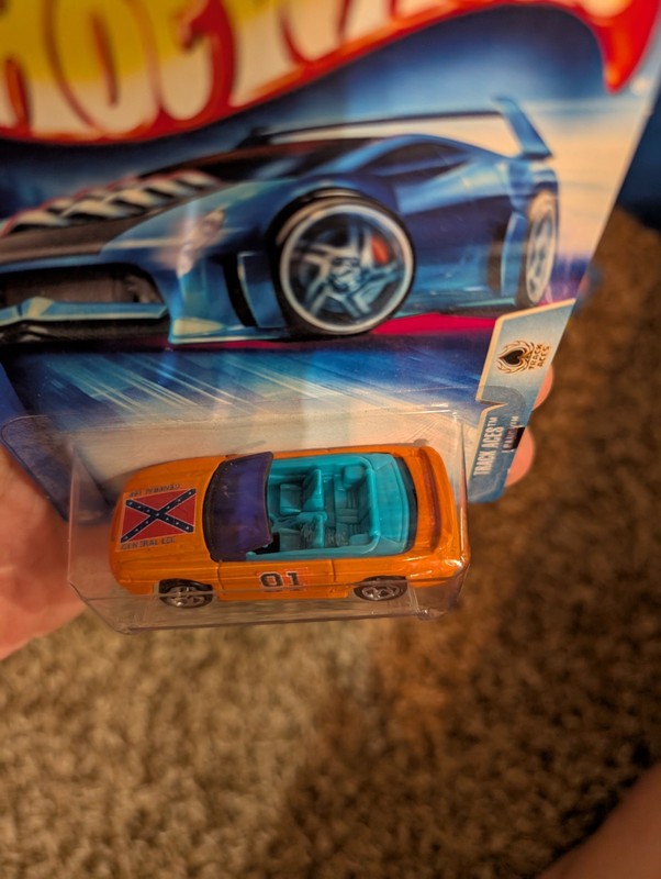 Ford Mustang  Convertible hot Wheels dukes of Hazzard general Lee custom . 