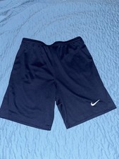 Nike Dri-FIT Academy Shorts in blue, kids XL