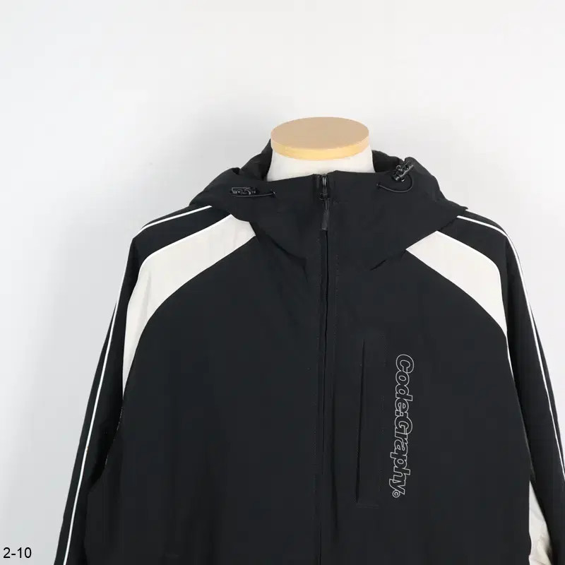 Codegraphy Men Windbreaker Jacket 100 Size - image 1