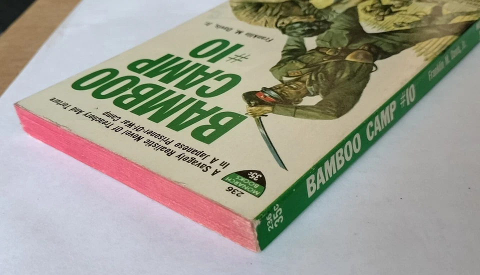 1961 BAMBOO CAMP #10 Franklin Davis 1st Print  BOB STANLEY Cover WW II Monarch  Foto 3 de 4