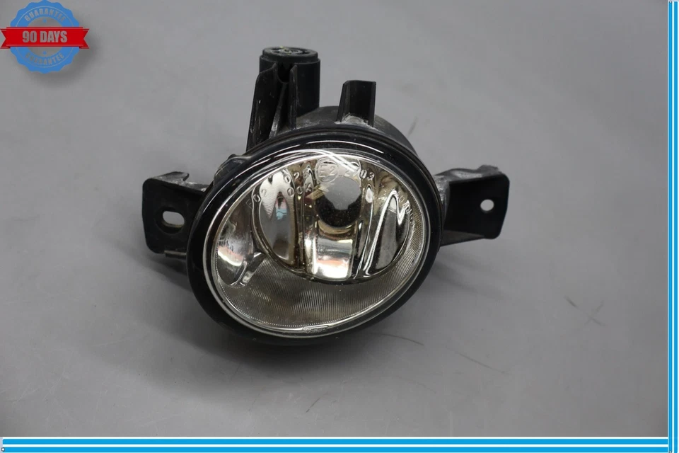 08-12 Faro antiniebla izquierdo parachoques lado conductor BMW X5 X6 E70 OEM Foto 3 de 4