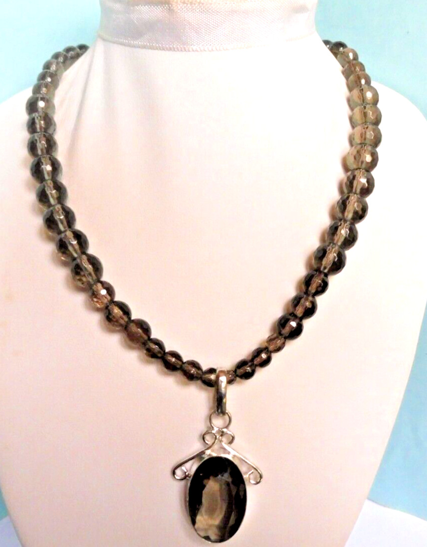 Collier quartz fumé 45cm argent pour sublimer votre style bohème chic au quotidien
