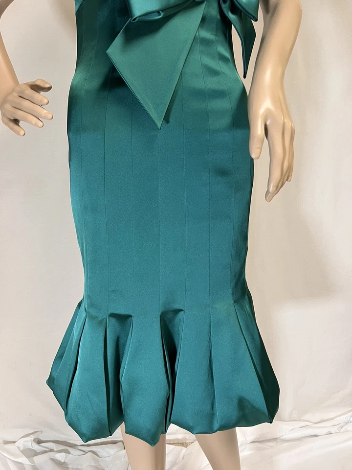 Karen Millen England, Sirena - Vestido Lápiz, Lazo Lateral Verde, Vestido Hinchado, Talla 2 Foto 3 de 4