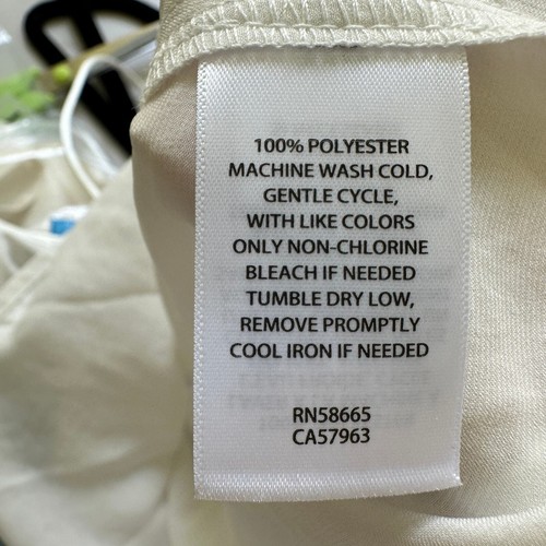 BP. Cropped Smooth Satin Sleeveless Spaghetti Strap White Camisole Womens 1X - Bild 5 von 6