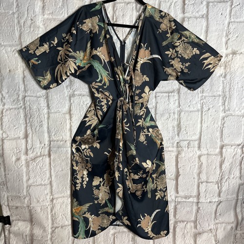Hope & Ivy Maternity Kimono Wrap Dress In Blue Flora & Fauna. Size 8.#2