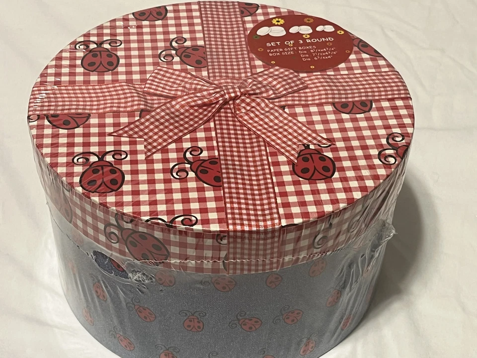 Nesting Boxes / Gift Boxes Laby Bugs 6 Sizes New (3 round and 3 rectangular) - Image 4 of 4