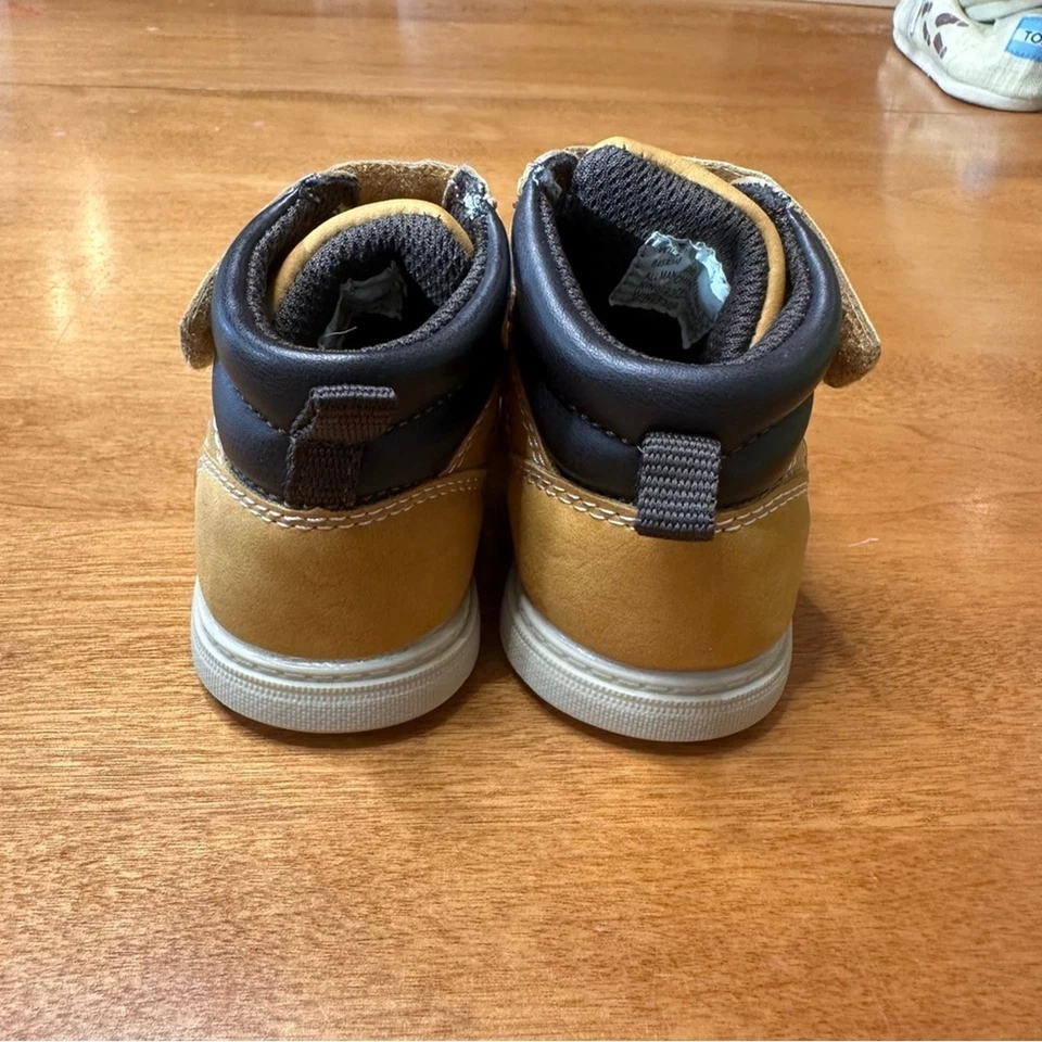 Botas de trabajo Max + Jake Wiley para excursionistas marrón tostado niños pequeños talla 5 informales para caminar Foto 3 de 4