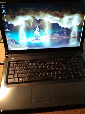Dell Inspiron 1764-Intel(R)Core(TM)i5 M520-CPU-4x2,40GHz+8GB RAM.