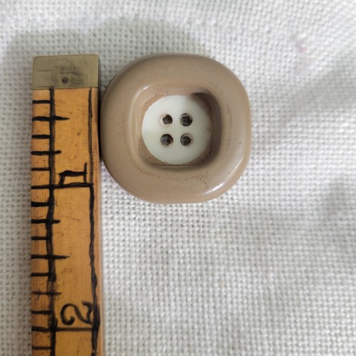 6 Square Light Brown/w Cream Middle, 4 Hole 1" Button Lot - Picture 6 of 7