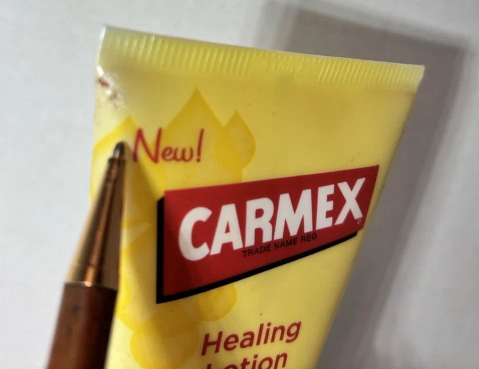 Loción curativa Carmex 3,5 oz cada uno Aloe Vitamina E Foto 4 de 4