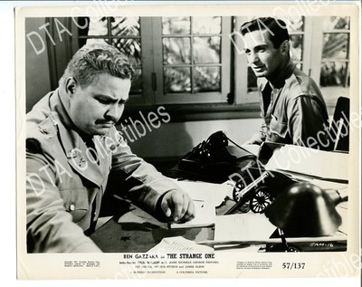 STRANGE ONE-8X10 PROMO STILL-BEN GAZZARA-1957 VG