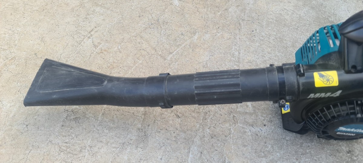 Makita Blower 4-Stroke Petrol Engine MM4 CAN ICES-2NMB-2