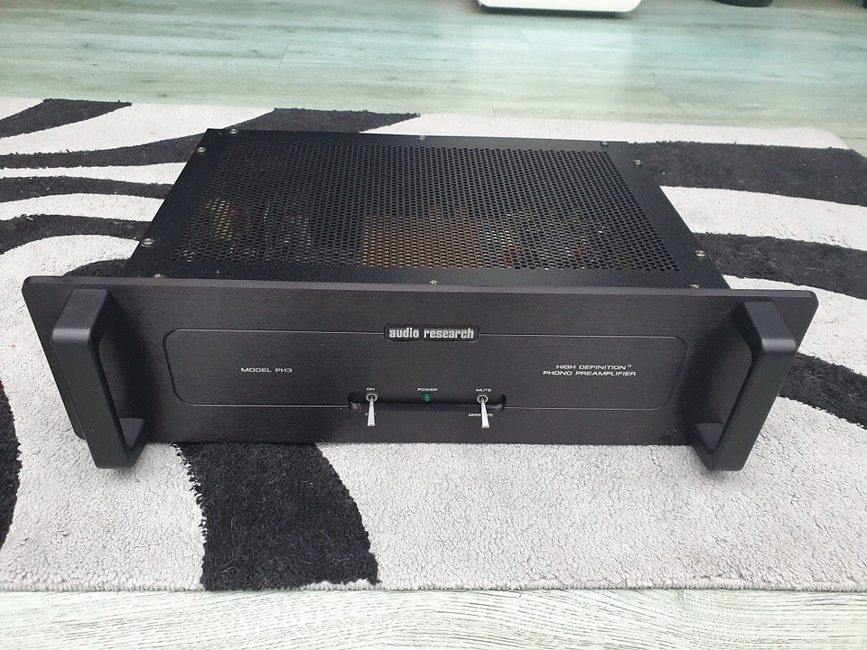 Audio Research PH3 Phono-Vorverstärker / Exzellenter Zustand / Manual / OVP - Bild 3 von 4