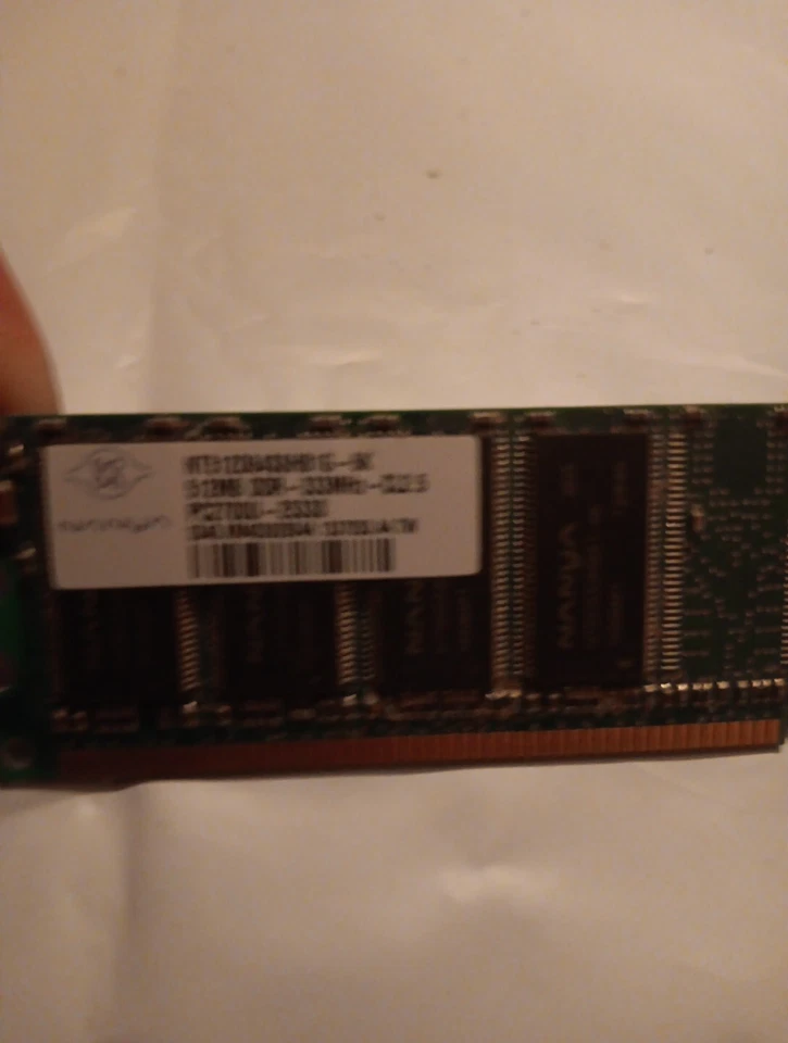 Nanya Dell 512MB PC-2700U NT512D64S8HB1G-6K DDR1 Desktop Ram Memory (12) - Image 3 of 4