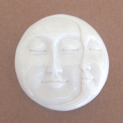 MS Bone Double Moon Face Closed Eyes Drilled Button Bead 14mm (1) Flat Back Bali