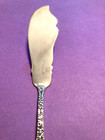 Stieff Repousse Rose Pattern Sterling Silver Master Butter Knife — photo 2