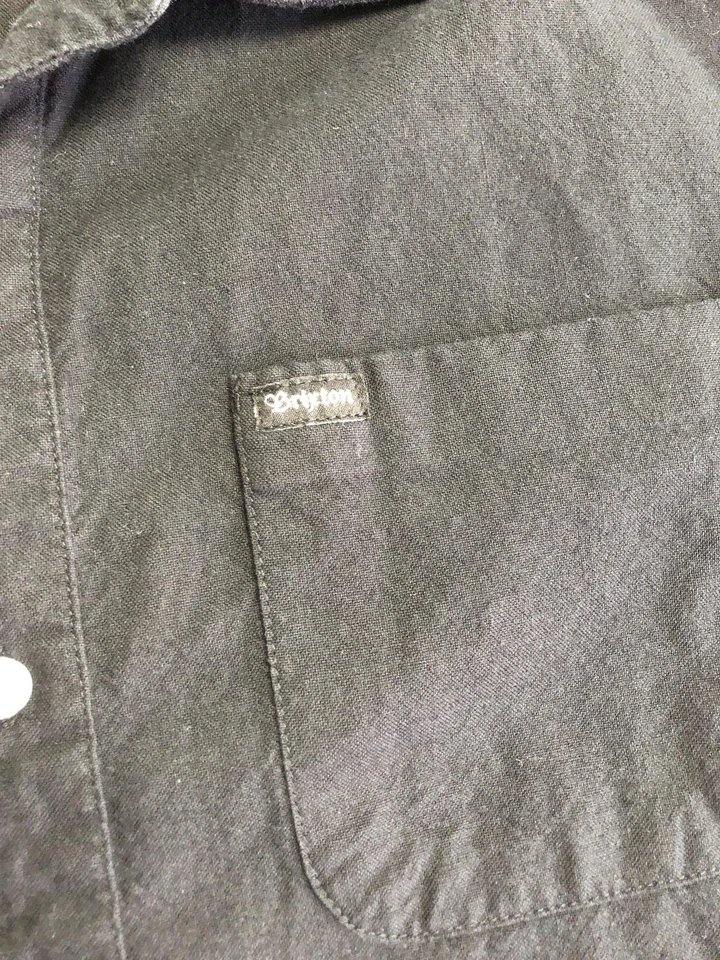 Camisa Brixton Para Hombre Mediana Negra Manga Larga Botones Bolsillo en el Pecho Sólida Informal Foto 3 de 4