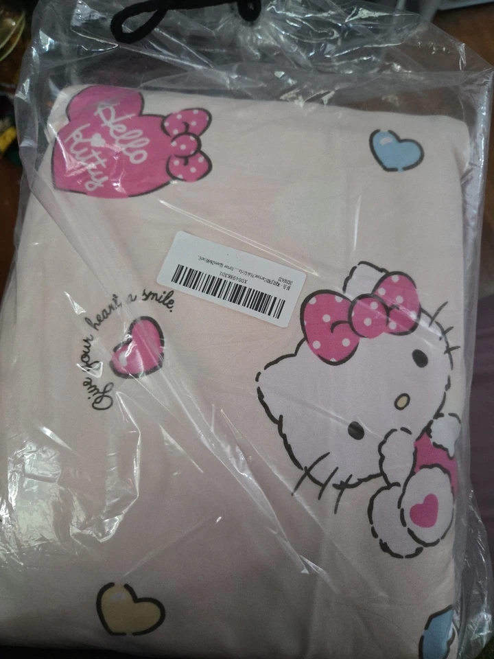 Edredom leve queen Sanrio Hello Kitty - Imagem 3 de 3