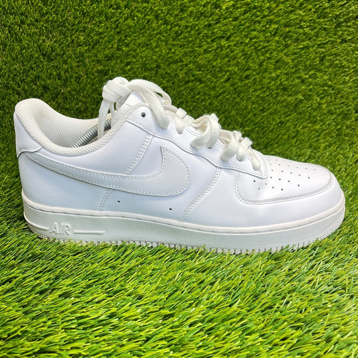 white nike af1 low
