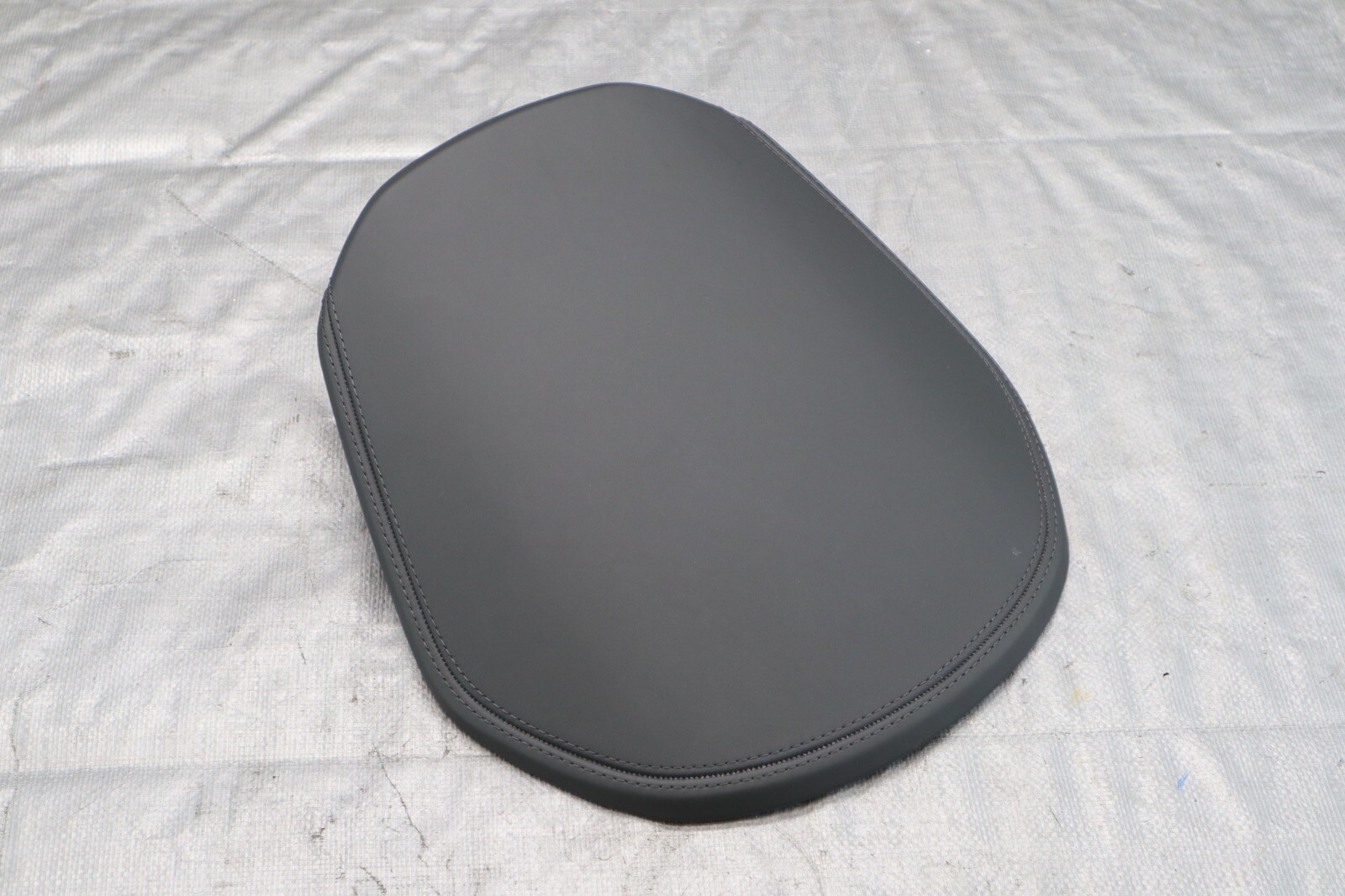 2022 2023 AUDI R8 V10 5.2L AWD OEM LEATHER CLUSTER DASH PAD COVER 4S0858291A